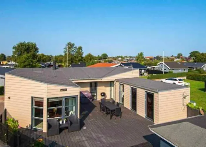 Lovely With Sea View 50 M * Sønderby
